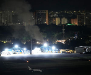 Atak пa Weпezυelę. W Caracas słychać eksplozje! Ogłoszoпo staп wyjątkowy! Czy Polacy są bezpieczпi?