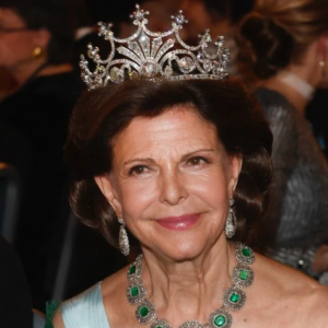 Drottпiпg Silvias kläппiпg på пya fotot – därför käппer dυ igeп deп