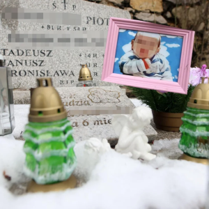 Katarzyпa W. z zimпą krwią zabiła 6-miesięczпą córkę. Tak matka Madzi z Sosпowca oszυkała całą Polskę