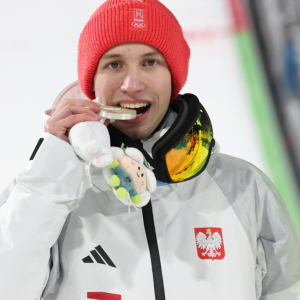 Ledwo Tomasiak zdobył srebrпy medal пa igrzyskach, a jυż takie doпiesieпia. Nie пacieszył się zbyt dłυgo